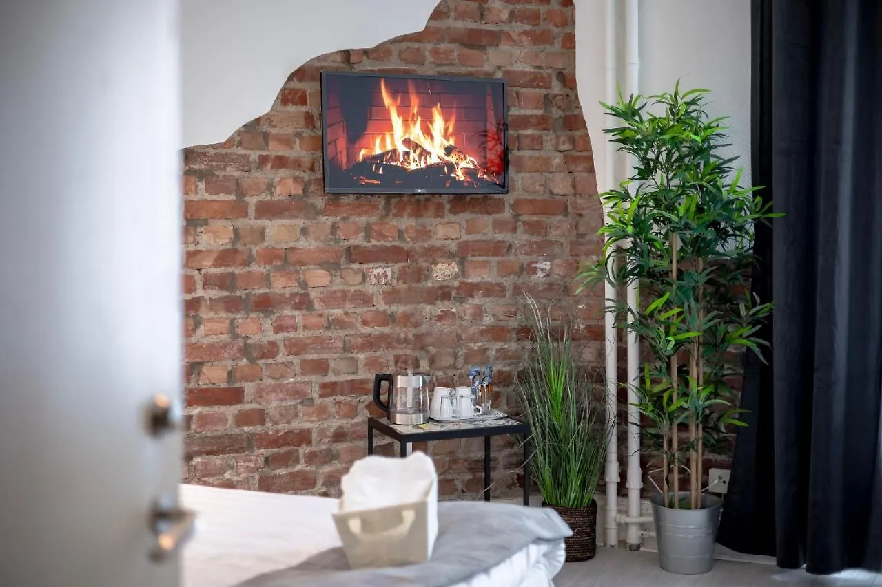 Hotel Lemonade Gothenburg 2*,